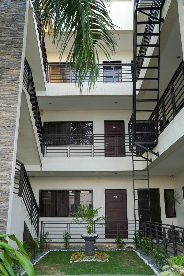 Garden Vista Hotel Davao City Εξωτερικό φωτογραφία